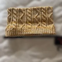 ケーブル編みニット帽