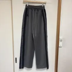 ASCLO エジュクロ スラックスパンツのサムネイル