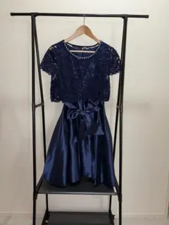 シ*い様 フォーマル　ワンピース　結婚式　パーティ