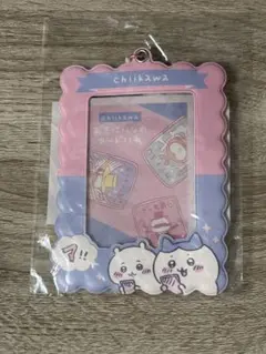 新品　ちいかわ トレカケース　おいにいりのカードいれ