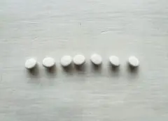 布製　つつみボタン7個セット　白　12㎜