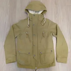 撥水 マウンテンパーカー