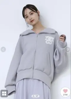 ボリュームパーカー