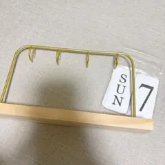 置き型カレンダー 木製スタンド　結婚式　ウェディング　ウェルカムスペース