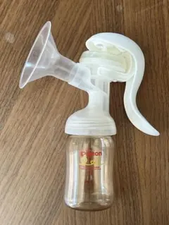 ピジョン 手動式 母乳搾乳器 クリアボトル付き