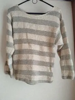 アイボリーグレー ストライプ ニットセーター　М