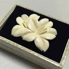 帯留め 天然素材 花