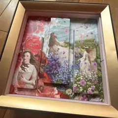 【新品未使用】クレドポーボーテ　コフレフルールラディユーズデュプランタンI 値下げ中】クレ・ド・ポーボーテ コフレフルールラディユーズ