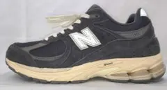 New Balance 2002R ファントム