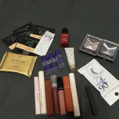 化粧品まとめ売り