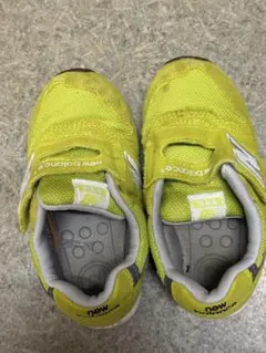 new balance 黄緑 スニーカー
