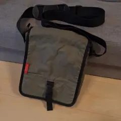 マンハッタンパッセージ カーキ ショルダーバッグ メンズ
