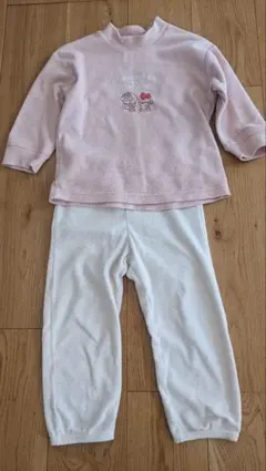 110cm　ユニクロ　パジャマ