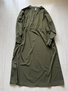 週末までお値下げ。サウザンドマイル　 ワンピース　カーキ