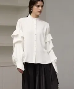 メゾンスペシャル Multiway Taffeta Blouse白 - メルカリ