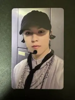 SEVENTEEN 17 is right here yzy B バーノン