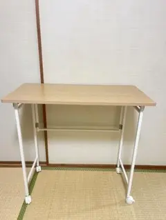 【送料込み】ニトリ　キャスター付き折りたたみテーブル