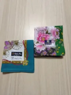★GiorgioValentino・ValentinoRudy 花柄ハンカチ2枚のサムネイル