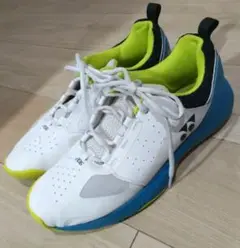 送料込み　YONEX ヨネックス　テニスシューズ27.5cm メンズ