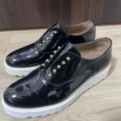 【美品】Pertini ペルティニ エナメル 軽量 厚底シューズ 39のサムネイル