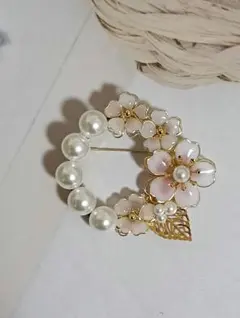 No.786ブローチM 桜のパールつきブローチ　ハレの日
