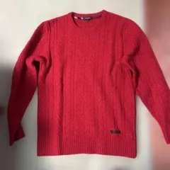 赤 ケーブルニット セーター クルーネック