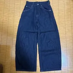 UNIQLOバギーカーブジーンズ22