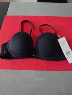 Triumph TシャツブラB75