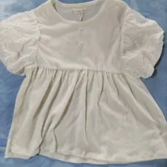 新品　キッズホワイトフリル袖 半袖チュニックシャツ 130