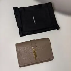 SAINT LAURENT ベージュキーケース 専用袋付き