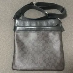 COACH シグネチャー ショルダーバッグ ブラック