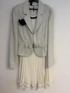 プチプードル　petit poudre フォーマルウェア　入学　卒業に