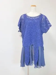 axes femme レースとシフォンの紺色トップスとワンピース