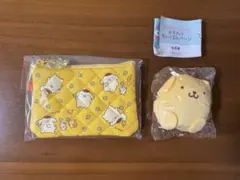 サンリオ　シークレットミニフラットポーチ&おすわりぬいぐるみバッジ