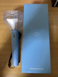 treasureペンライト箱付き