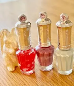 JILLSTUART ネイルのサムネイル