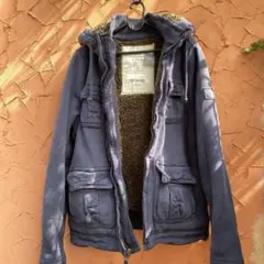 旗艦店限定　新品ABERCROMBIE & FITCH 総ボアパーカー