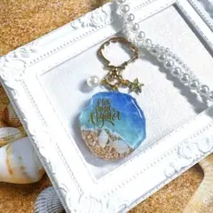 いびつな浜辺のキーホルダー③ レジン　　海塗り　chackymade