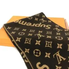 2025年最新】supreme マフラーの人気アイテム - メルカリ