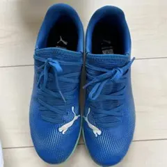 中古プーマ　フューチャー 24cmトレーニングシューズ
