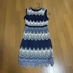 LOVELESSレース ノースリーブ ひざ丈ワンピース ネイビー