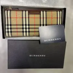 新品未使用】BURBERRY ペンケース 赤 箱付き/リベラシリーズペンシース