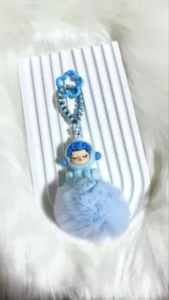 SPスカルパンダと水色ポンポン付きキーホルダー