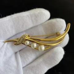 Item thumbnail for item 95193aaf-0fe2-4b34-90ae-ec6e6882ccfb