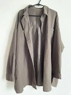 美品　シャツトップス　Mサイズ　ブラウン