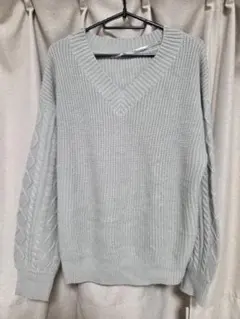 ケーブル編み Vネック ニットセーター 　L GU
