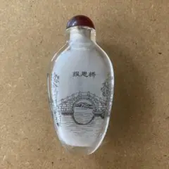 中国　清時代　硝子鼻煙壺　古玩　内絵龍文　角形精密　両面龍内絵図　蓋◯◯牙さじ Amazon.co.jp: 中国アンティーク 鼻煙壺(びえんこ)香水瓶 内絵
