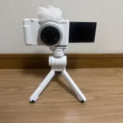 ほぼ未使用】SONY ZV-1M2ホワイト 純正グリップ SDカードセット - メルカリ