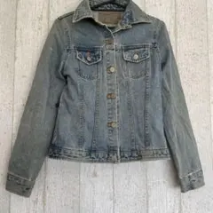 デニムジャケット 淡いデニムブルー