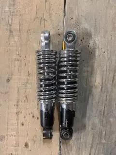 モンキー用ワイドサスペンションハンガーと5Lモンキー 用4Lテール台座